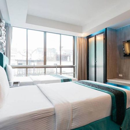 Blutique Hotel Bangkok Exterior photo